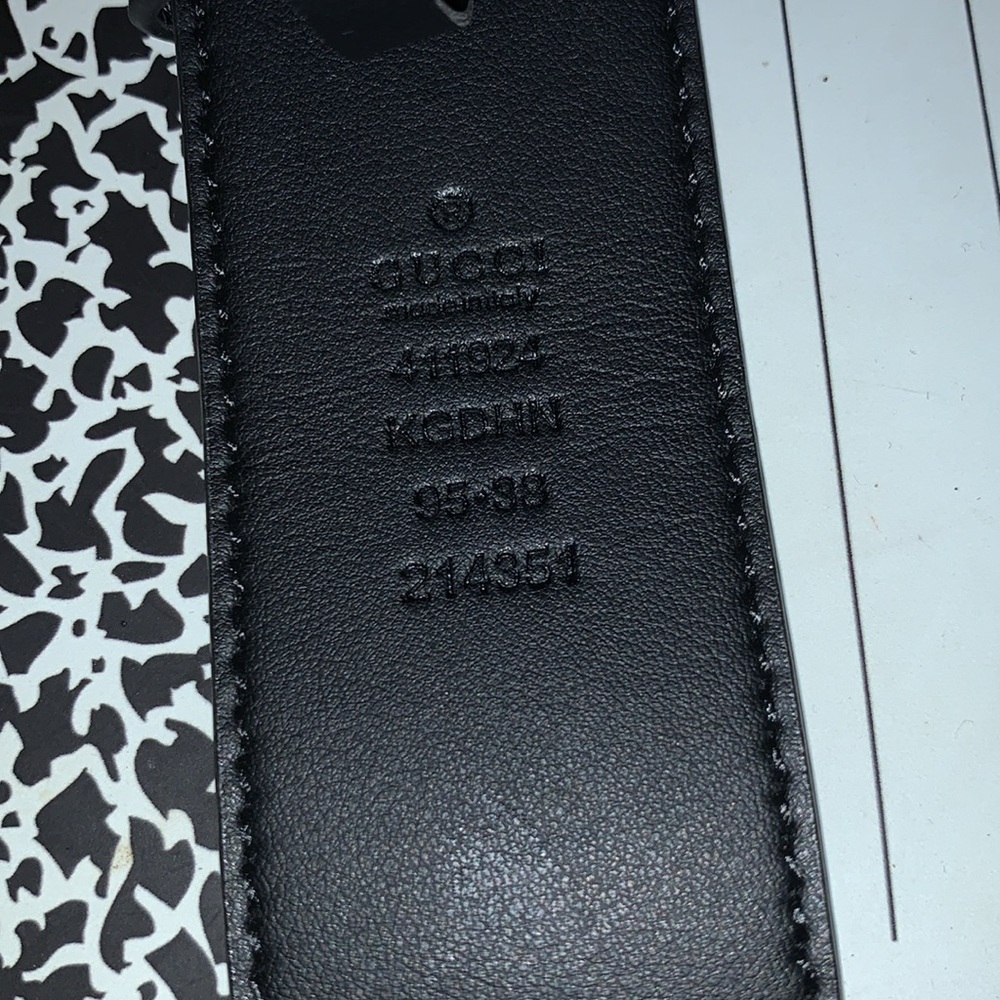 Gucci Black Belt with Silver Buckle - Picture 4 of 4